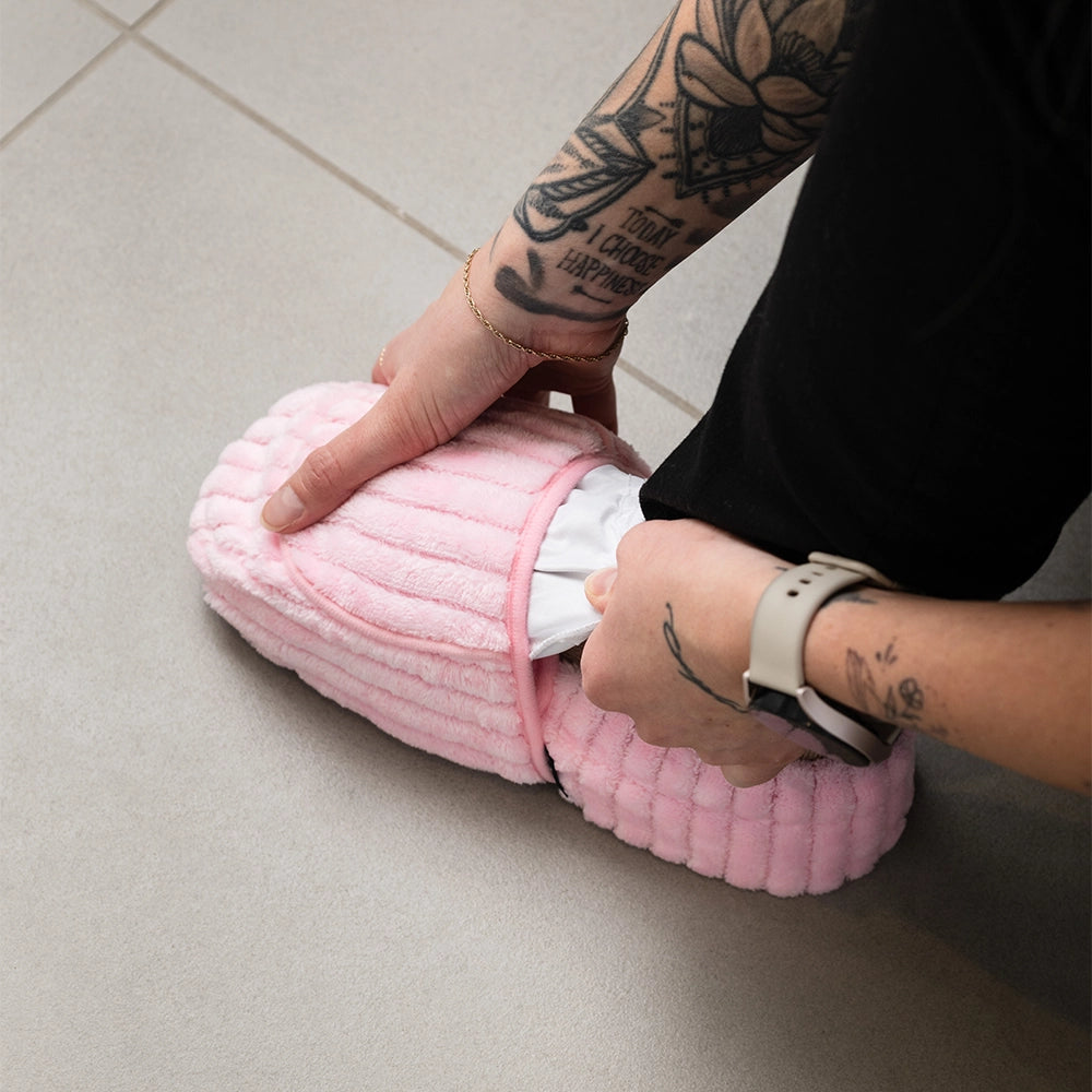 Magic Bag SPA Pink Plush Heatable Slippers